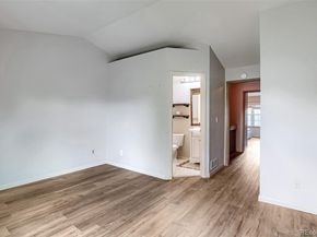 11913 E Kepner Drive, Aurora CO 80012