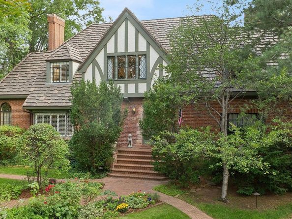 4330 E 6th Avenue Parkway, Denver CO 80220