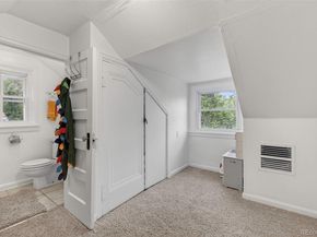 1050 Pikeview Street, Lakewood CO 80215