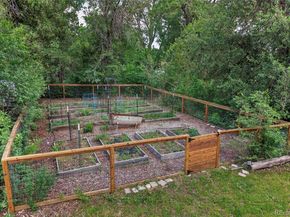 1050 Pikeview Street, Lakewood CO 80215