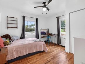 1050 Pikeview Street, Lakewood CO 80215