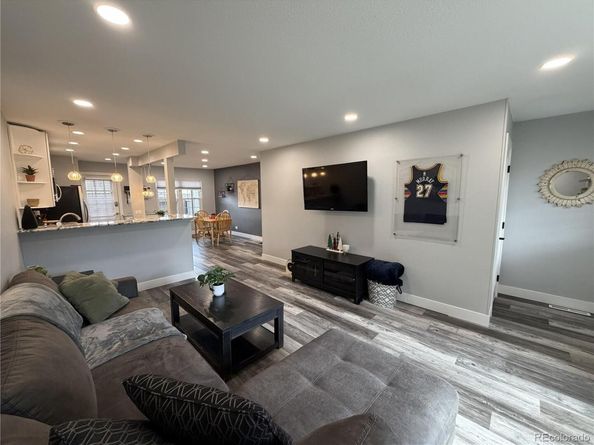 7110 S Gaylord Street L4, Centennial CO 80122
