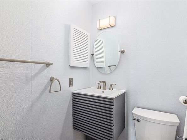 18699 E Colorado Drive, Aurora CO 80017