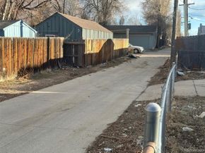 1120 Dayton Street, Aurora CO 80010