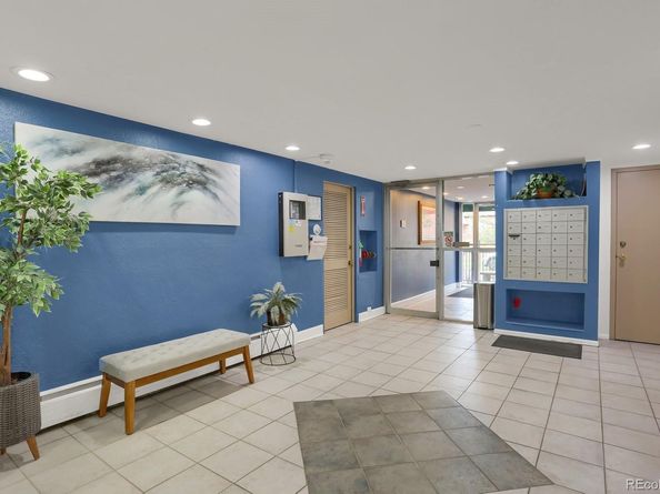 1265 Elizabeth Street 207, Denver CO 80206