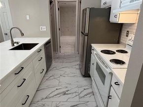 2575 S Syracuse Way J102, Denver CO 80231