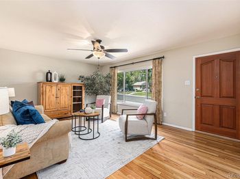 2939 S Zurich Court
