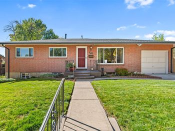 2939 S Zurich Court