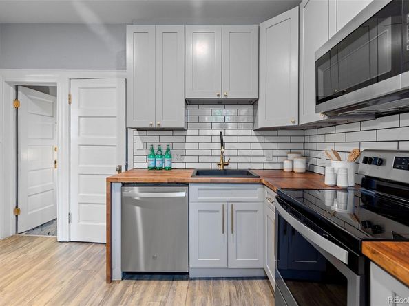 1006 E 9th Avenue, Denver CO 80218