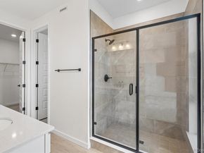 Undisclosed Address #2488767, Centennial CO 80112