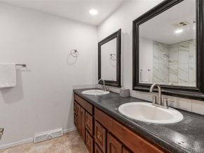 12671 E Bates Circle, Aurora CO 80014
