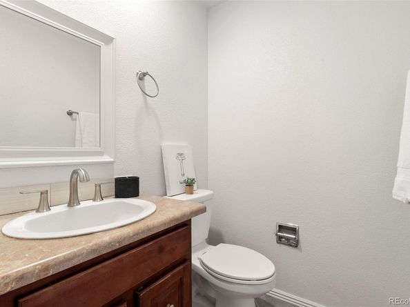 12671 E Bates Circle, Aurora CO 80014