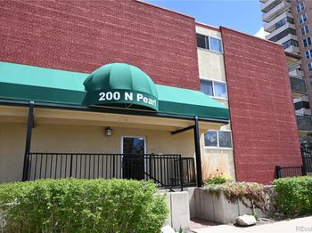 200 N Pearl Street