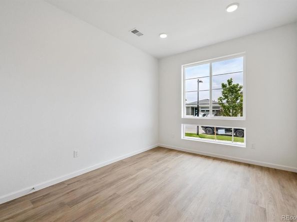 24717 E 40th Avenue, Aurora CO 80019