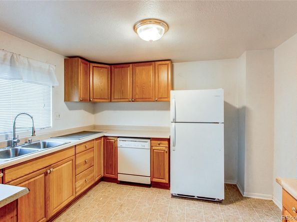 2571 W Iliff Avenue, Denver CO 80219