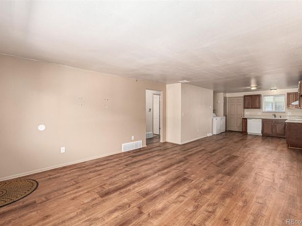 1601 Nome Street, Aurora CO 80010