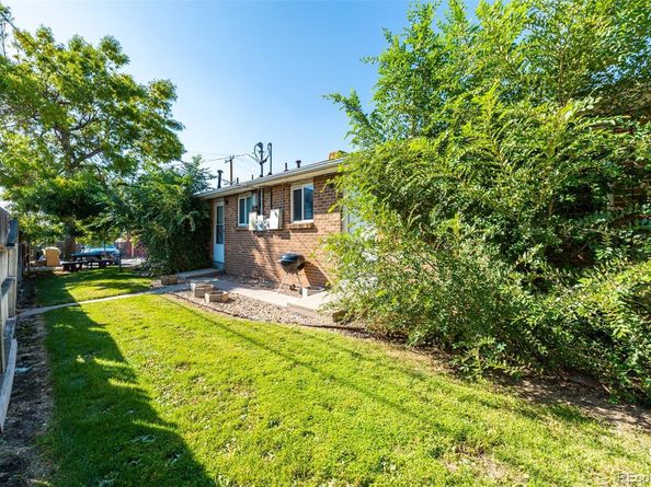 1601 Nome Street, Aurora CO 80010