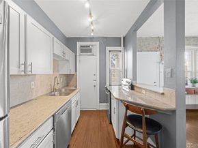 1376 N Pearl Street 211, Denver CO 80203