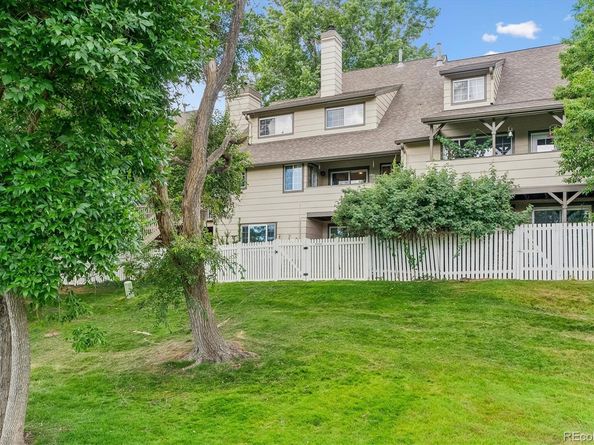 10417 Red Mountain W, Littleton CO 80127