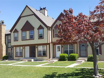 1691 S Blackhawk Way