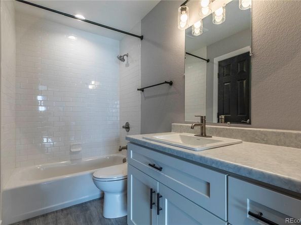 2301 E Fremont Avenue S08, Centennial CO 80122