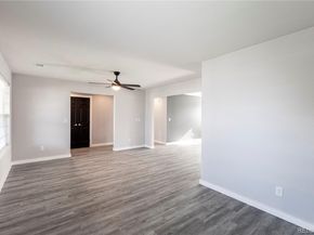 2301 E Fremont Avenue S08, Centennial CO 80122