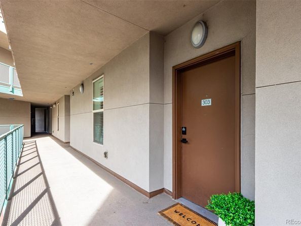 1313 S Clarkson Street 303, Denver CO 80210