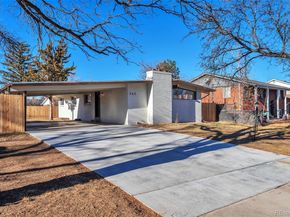 365 S Ursula Way, Aurora CO 80012