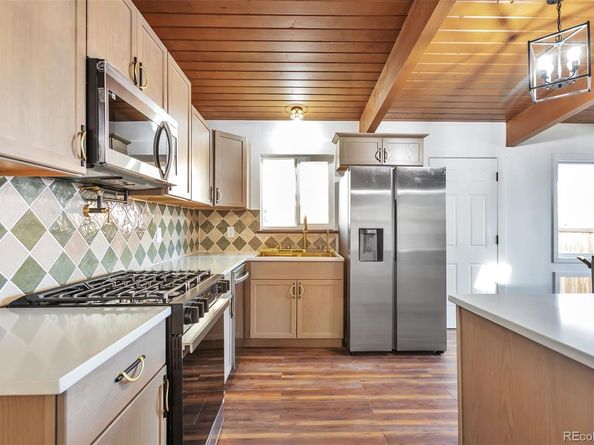 365 S Ursula Way, Aurora CO 80012