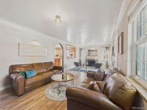 1610 Spruce Street, Denver CO 80220