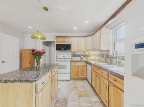 1610 Spruce Street, Denver CO 80220