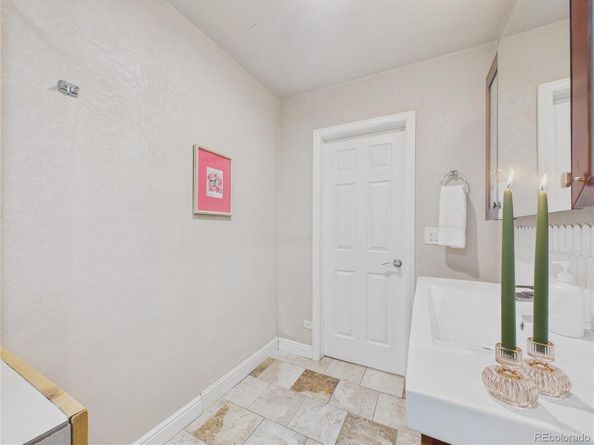 1610 Spruce Street, Denver CO 80220