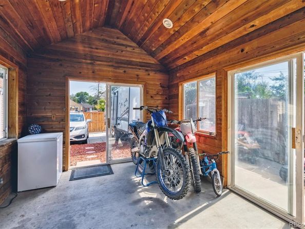 1610 Spruce Street, Denver CO 80220