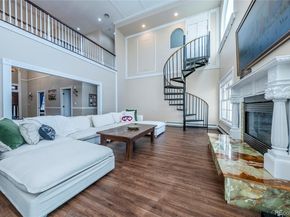 955 Independence Street, Lakewood CO 80215