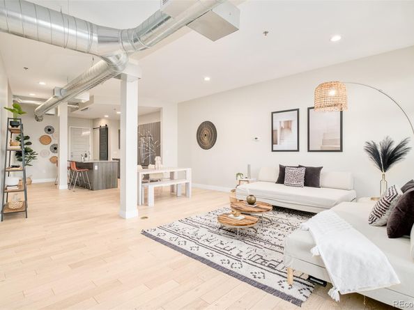 3198 Blake Street 402, Denver CO 80205