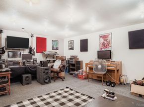 1380 Emporia Street, Aurora CO 80010