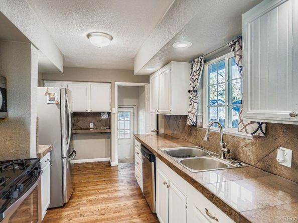 1380 Emporia Street, Aurora CO 80010