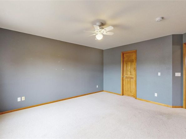 5904 S Ukraine Street, Aurora CO 80015