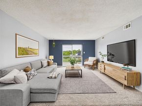 190 E Highline Circle 302, Centennial CO 80122