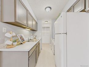 190 E Highline Circle 302, Centennial CO 80122