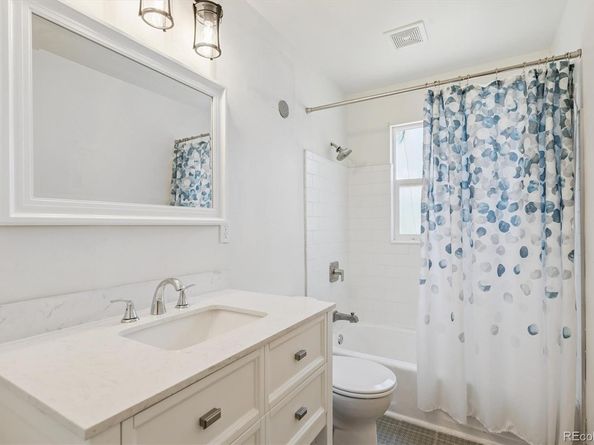 775 Joliet Street, Aurora CO 80010