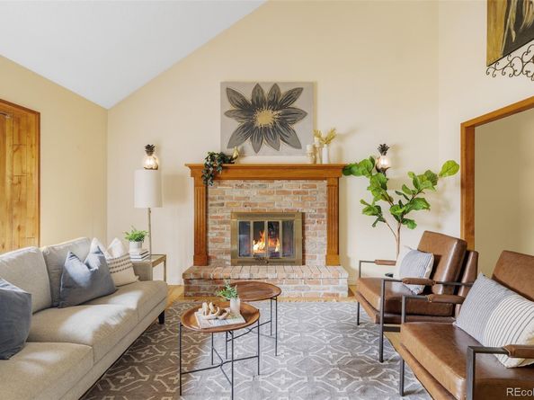 4812 S Carson Street, Aurora CO 80015