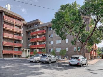 3047 W 47th Avenue