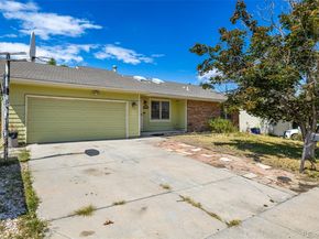 2507 Fairplay Street, Aurora CO 80011