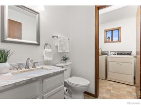 417 Westview Court, Longmont CO 80504