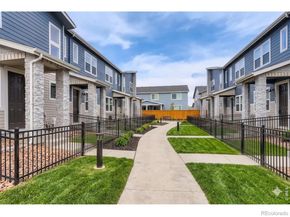 2817 Bear Springs Circle, Longmont CO 80503