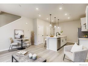 2817 Bear Springs Circle, Longmont CO 80503