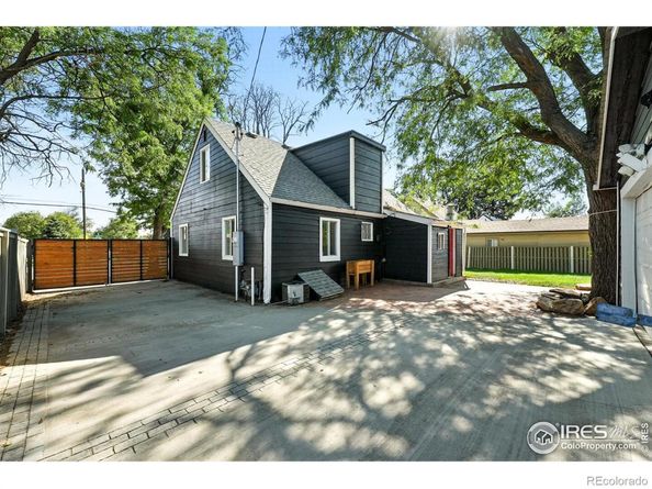 10595 E Lowry Place, Aurora CO 80010