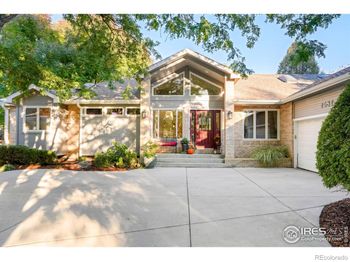 2587 Ginny Way