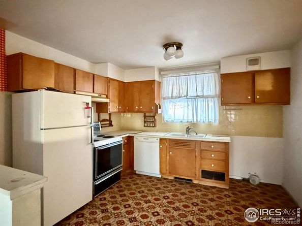 300 Campo Street, Denver CO 80221